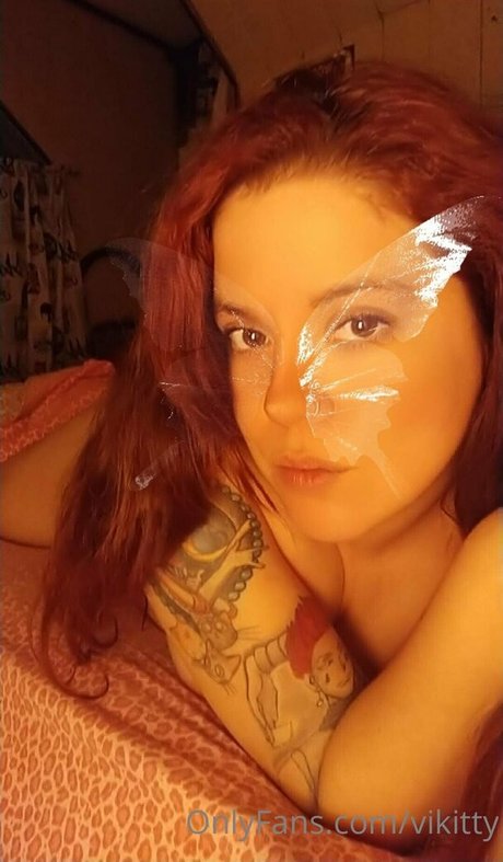 vikitty high quality pornstar img