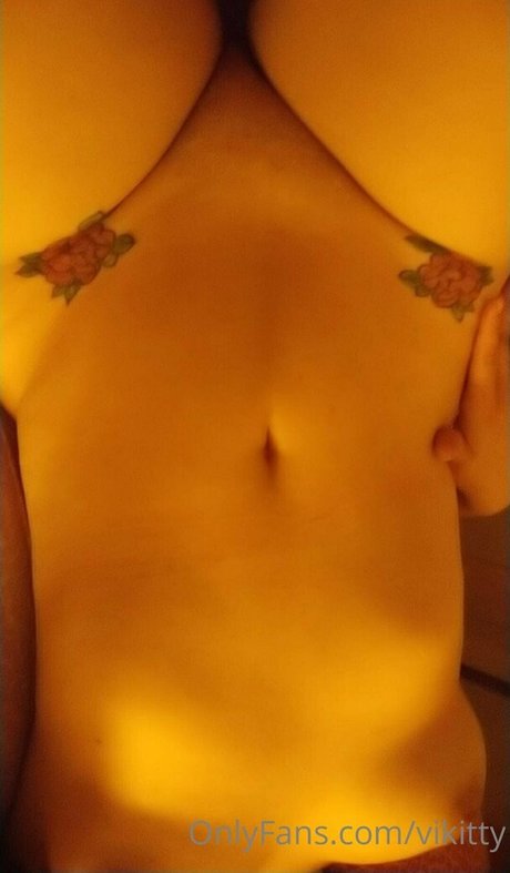 vikitty erotic actress archive