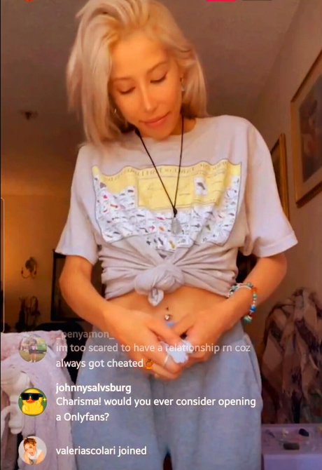 shemale outdoor onlyfans perfect pics