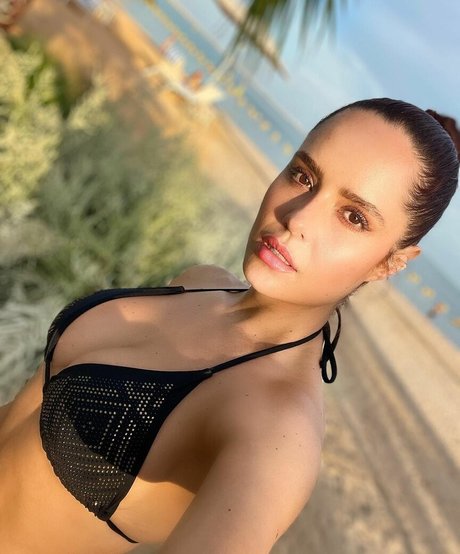 Ana Lucia Dominguez beautiful star gallery