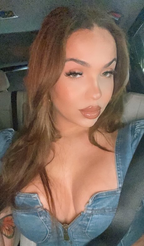 Winterxxdoll pornstar sexy pics