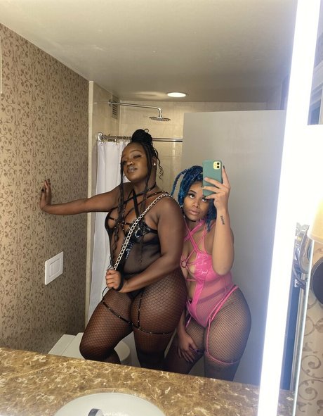 goth teen onlyfans top gallery