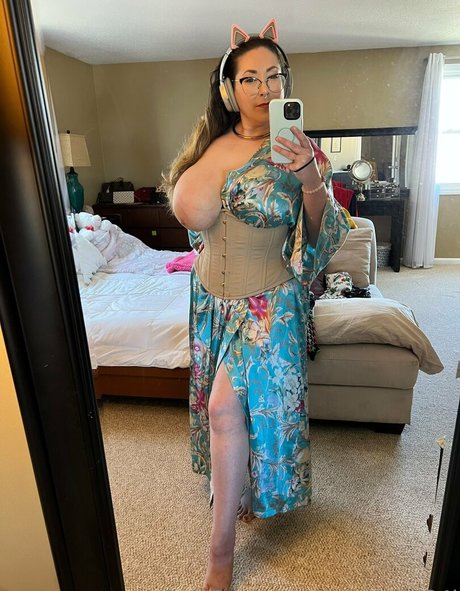 milf fake tits onlyfans free naked gallery