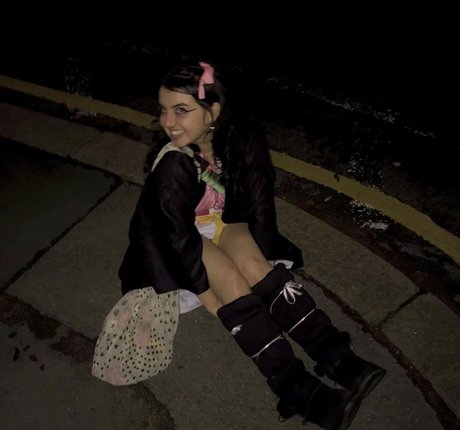 Maddy Adderley model nude picture