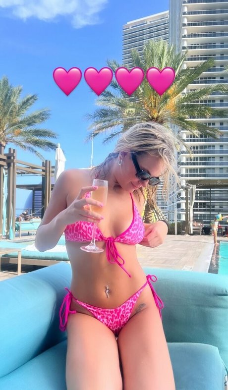 Kyla Deaver pornstar beautiful pictures