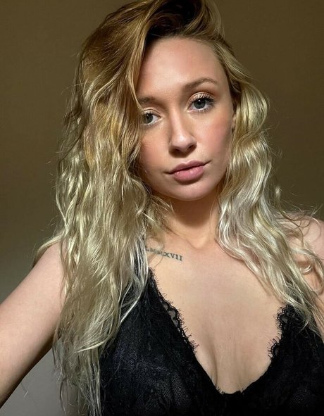 obey genevieve porn model pics