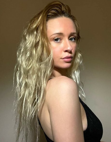 obey genevieve star sex pics