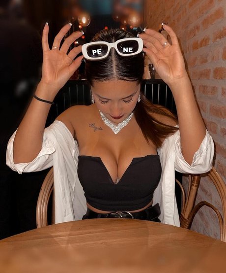 Seleneitor exclusive pornstar photo