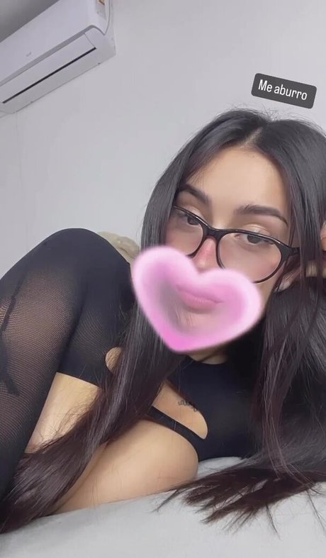 Seleneitor erotic actress pic