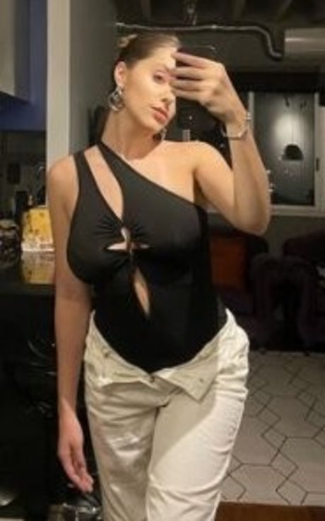 Maria Bonino perfect model pictures