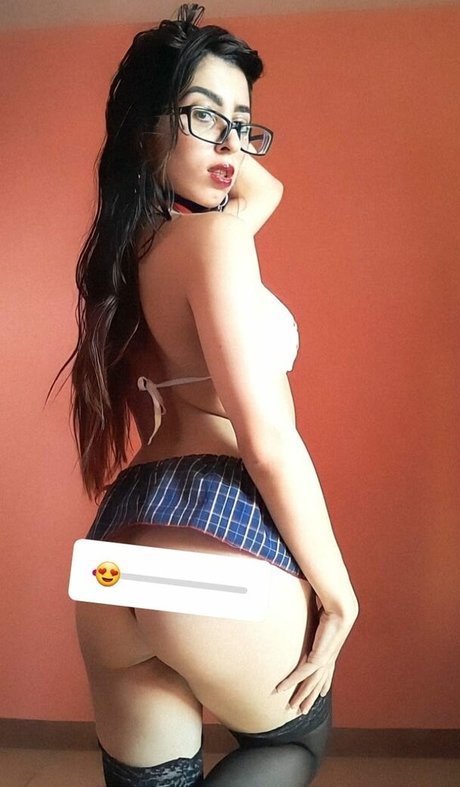 imbabylittle erotic actress pictures