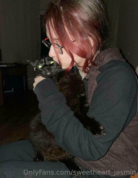 sweetheart jasmin model adult picture