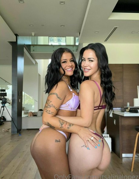 teen natural tits onlyfans nice images