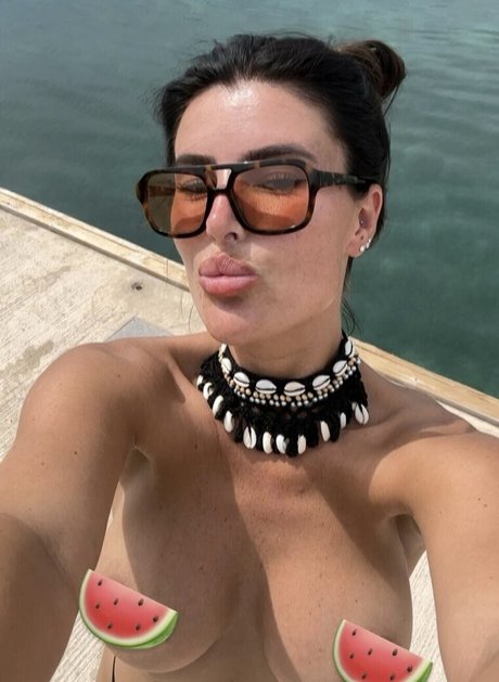 Danielle Martin high quality model images