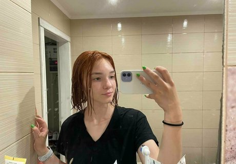 pregnant milf onlyfans porn photos