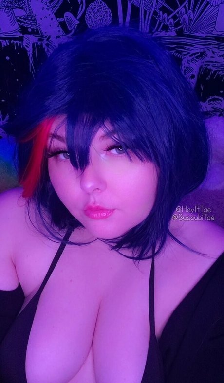 heyittae model xxx images