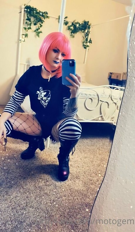 lips onlyfans free sex image