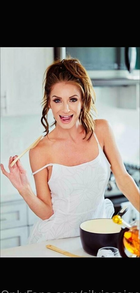 silviasaige adult model images