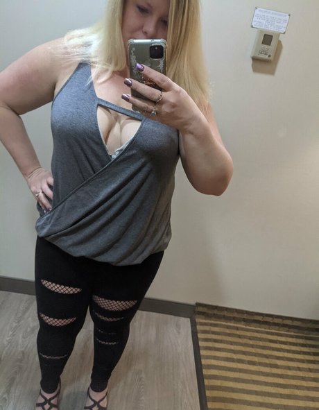 japanese schoolgirl onlyfans free pictures