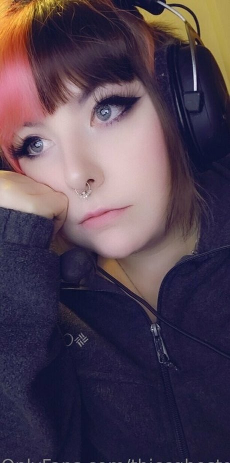 thiccghostgirl pornstar high quality photos