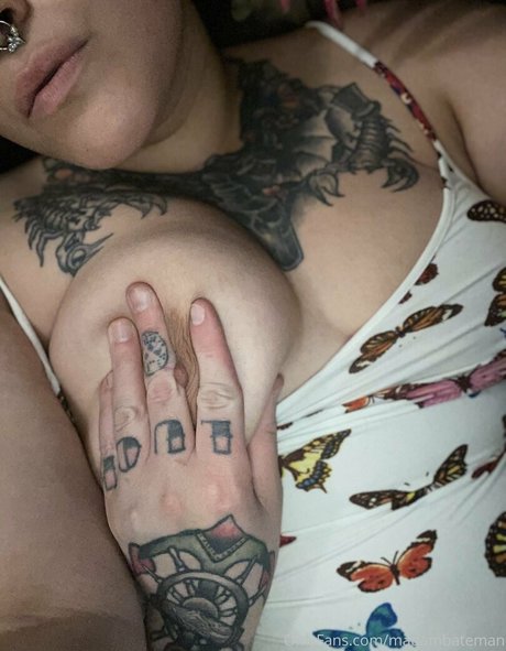 arab thick onlyfans exclusive images