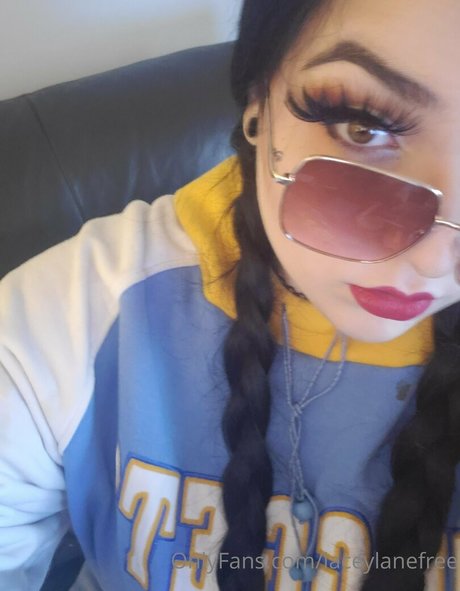 laceylanefree model porn image