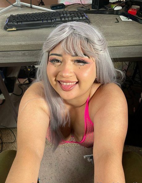 oppaifreebiewaifu star nudes images