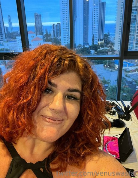 xxlbbw nice actress photo