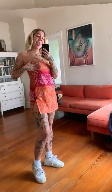 cute teen onlyfans exclusive pic