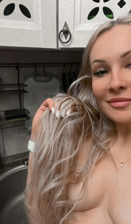 midget trans onlyfans free nude image