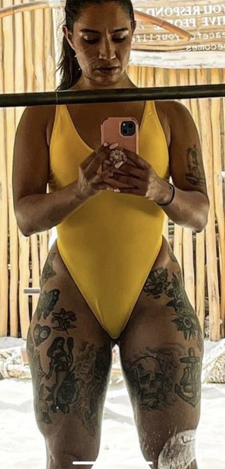 Lolo Barreiro pornstar adult galleries