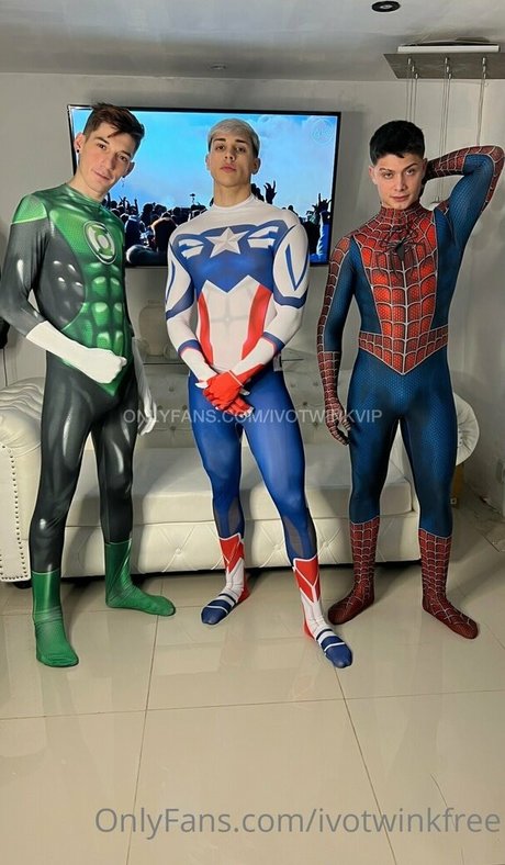 ivotwinkfree exclusive star galleries