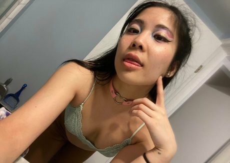 myleskitty model erotic gallery