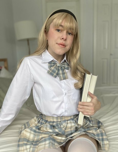 aloeaceae naked actress image