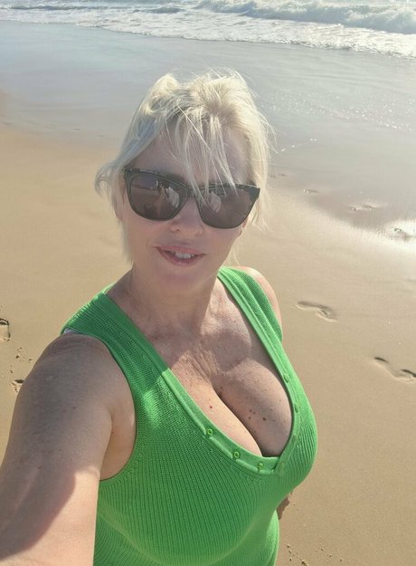 sexymatureaussielady perfect pornstar gallery