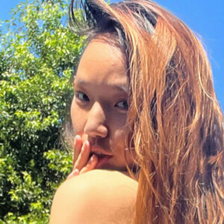 asiankrystal pretty star pics