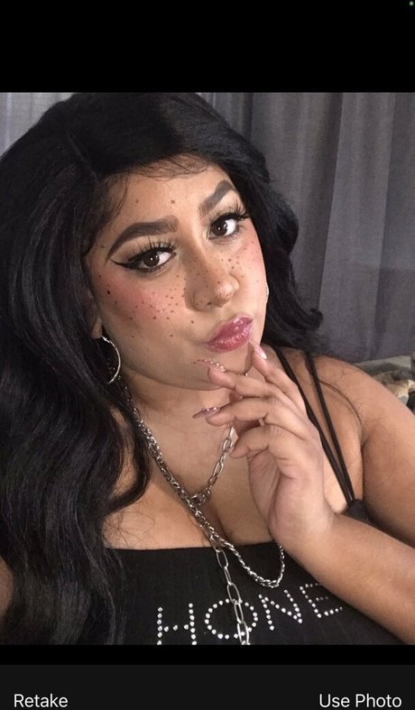 pawg threesome onlyfans sexy nudes picture