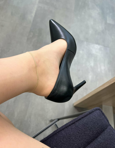 bellas paws nudes actress img