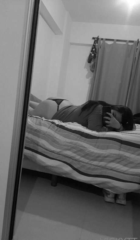 vitt23 model nudes photos