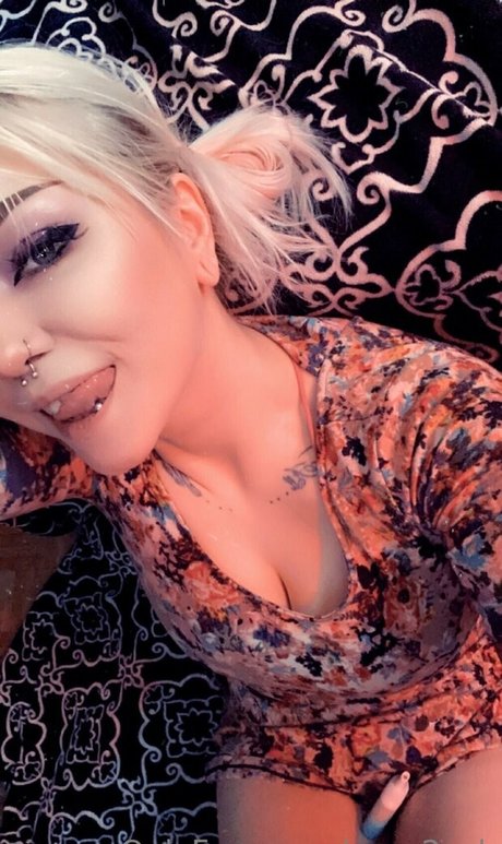 suxx2suk model free photos