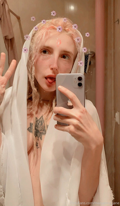 maryanna jane free model pic