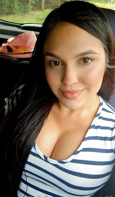 g cup tits onlyfans nude img