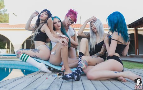 blonde famous onlyfans hd image