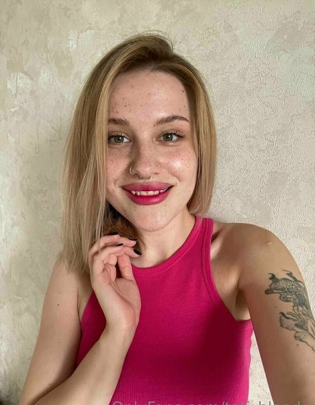 tati blonde beautiful pornstar pictures