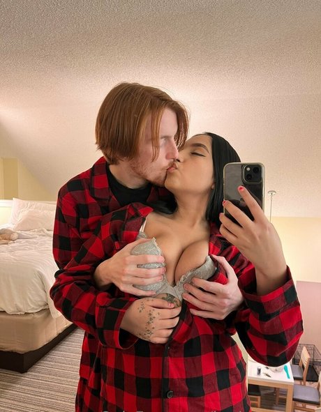 jordanxcryssy adult model archive