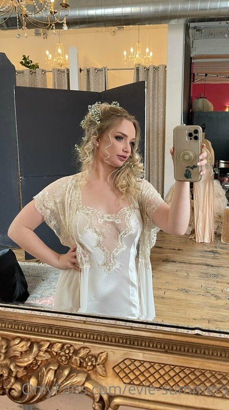 models onlyfans naked pics