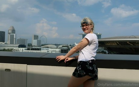 beautiful face onlyfans perfect photos