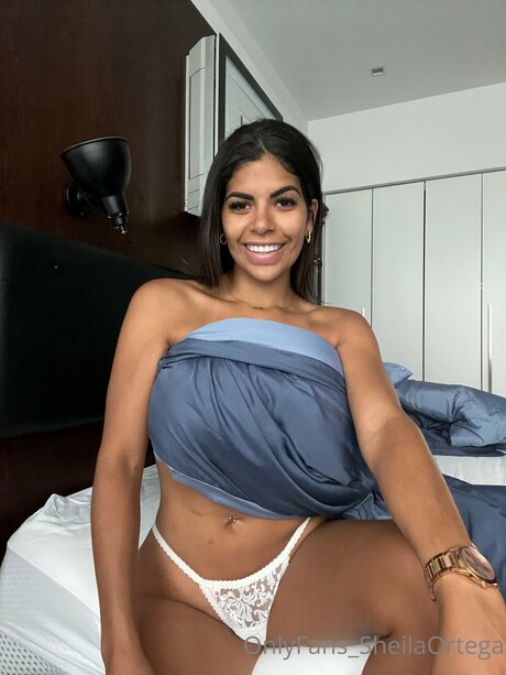 sheilaortegaoff perfect star photos