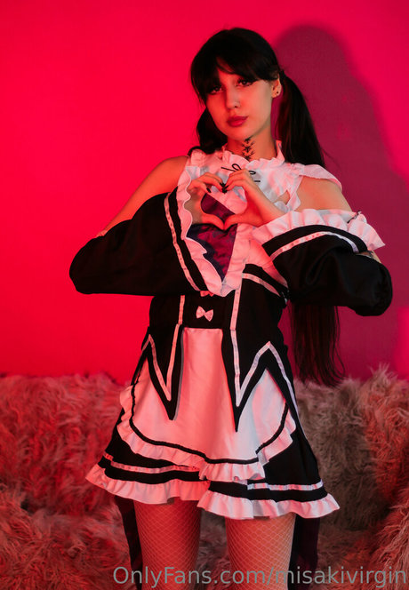 misakivirgin model exclusive picture