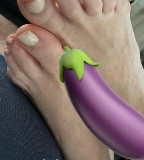 adelaide sportsfeet hd model photos